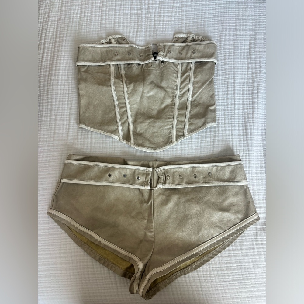 Leather mini shorts set (SHORTS)